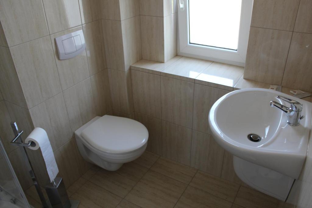 Hotel Huzar Gorzow Wielkopolski Room photo